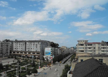 岑鞏天氣預報15天查詢