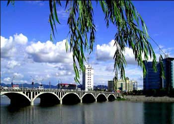 蓋州天氣預(yù)報(bào)15天查詢