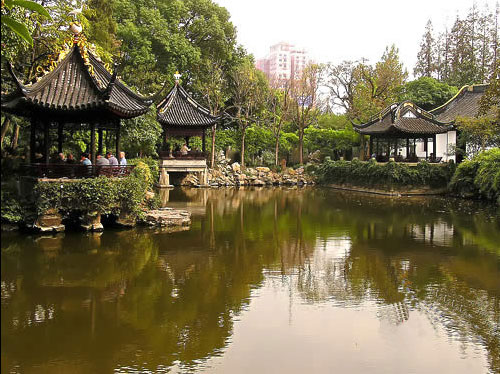 上海淀山湖天氣