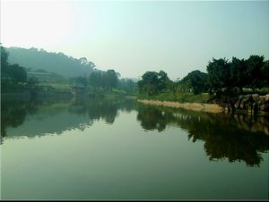 東莞旗峰公園天氣