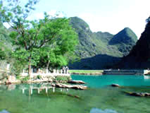 百色波貼湖天氣
