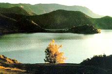 香格里拉屬都湖天氣