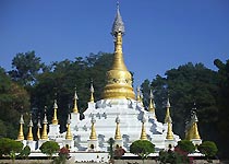 盈江允燕佛塔天氣